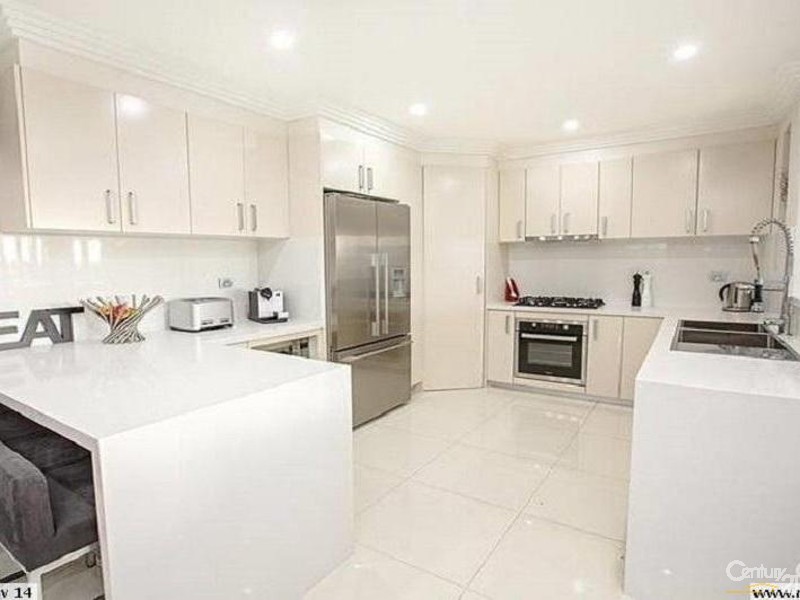 Fairfield West NSW 2165