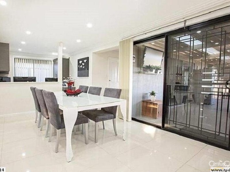 Fairfield West NSW 2165