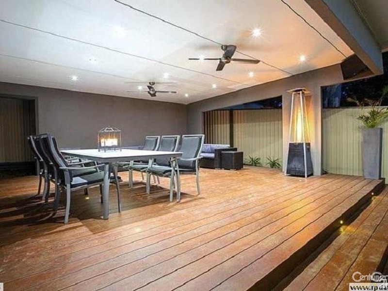 Fairfield West NSW 2165