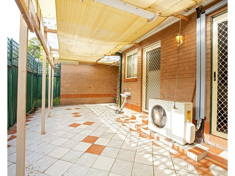 2/29 Flowerdale Road, Liverpool NSW 2170