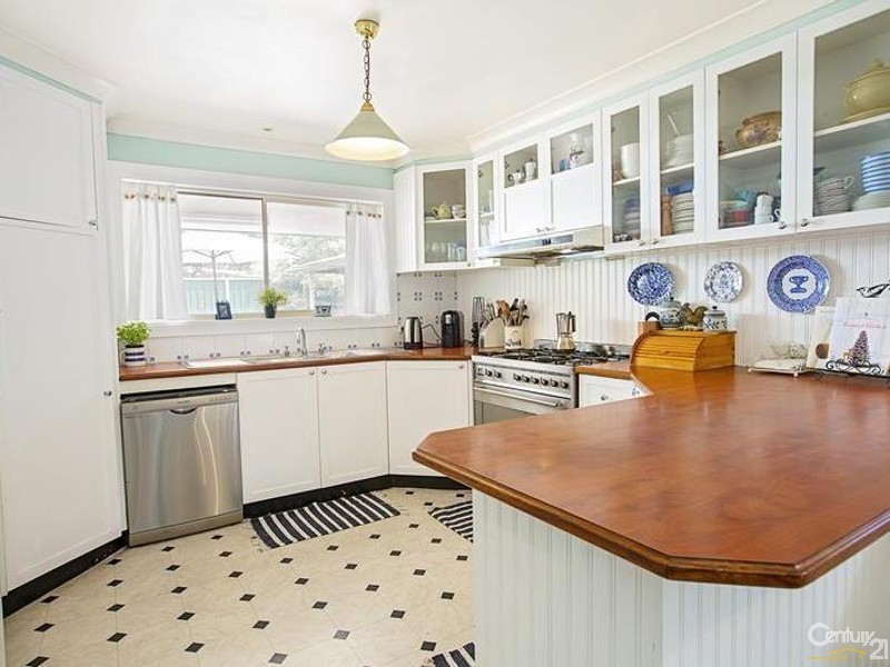 68 Sadleir Avenue, Sadleir NSW 2168