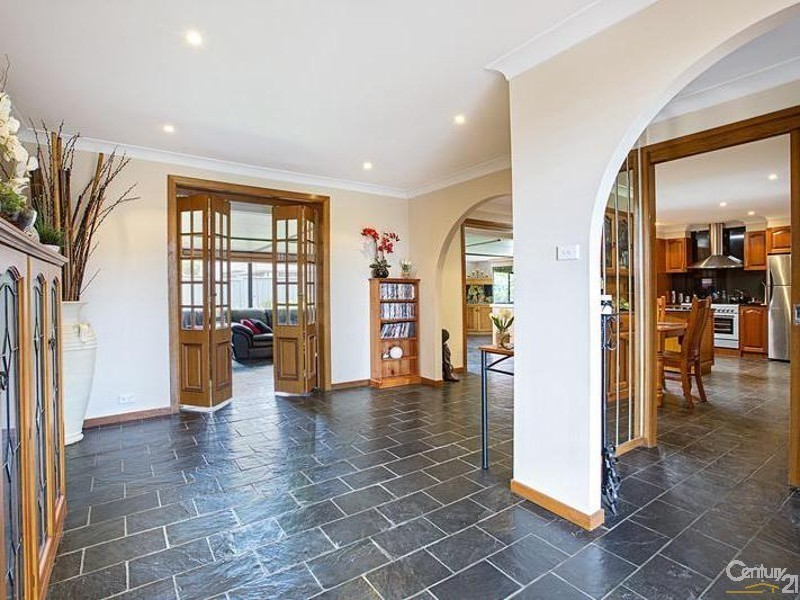 299 Mimosa Road, Greenfield Park NSW 2176