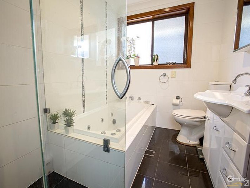 299 Mimosa Road, Greenfield Park NSW 2176