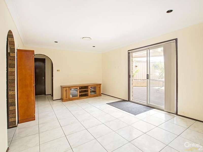 3 Blue Place, Wetherill Park NSW 2164