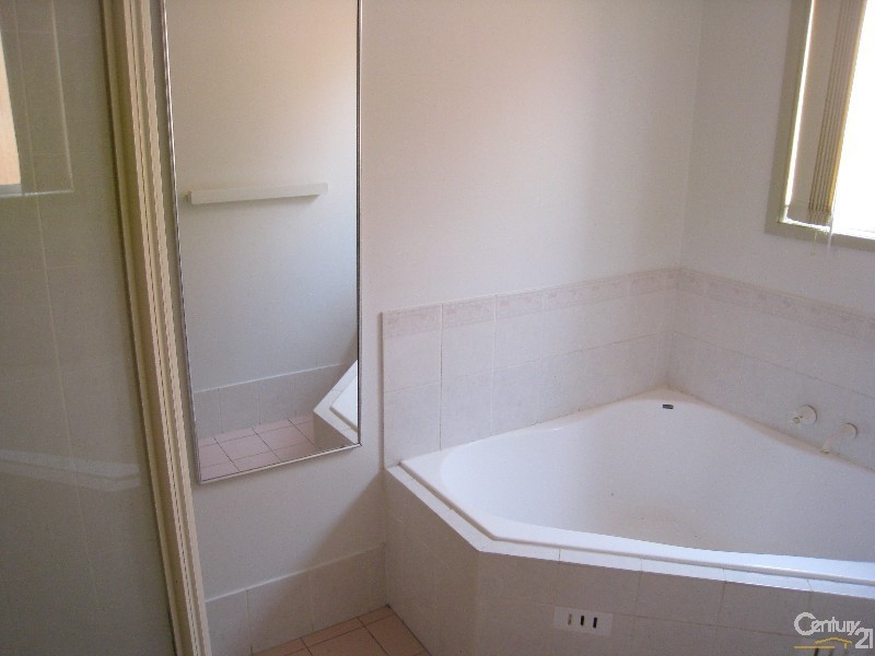 Hinchinbrook NSW 2168