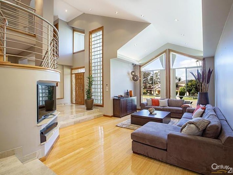 30 San Cristobal Drive, Green Valley NSW 2168