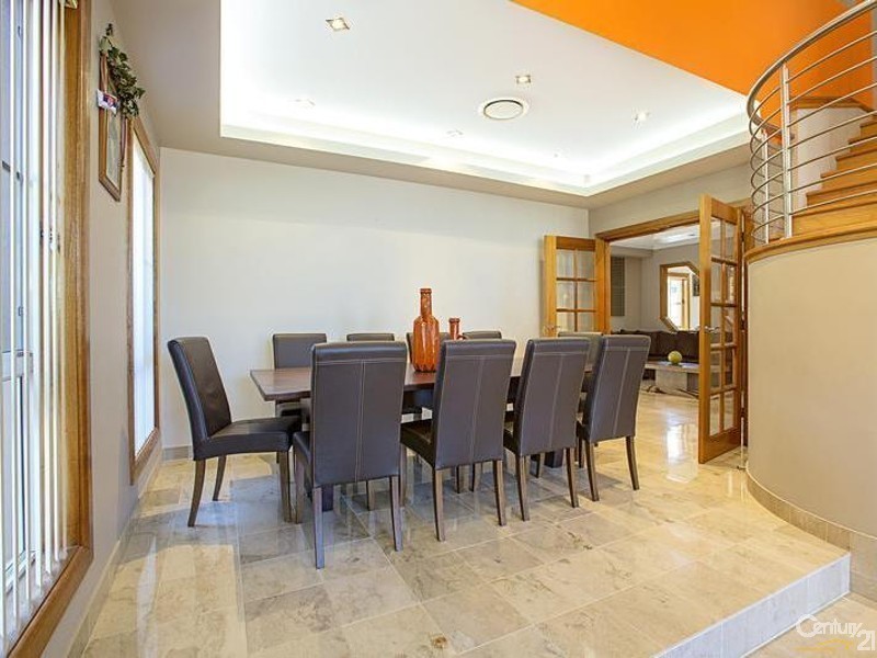 30 San Cristobal Drive, Green Valley NSW 2168