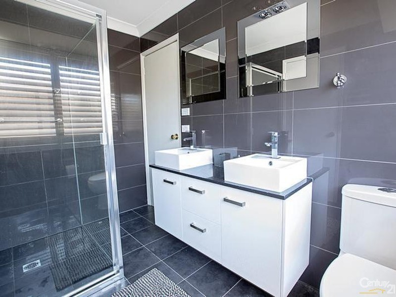 90 Kinghorne Road, Bonnyrigg Heights NSW 2177