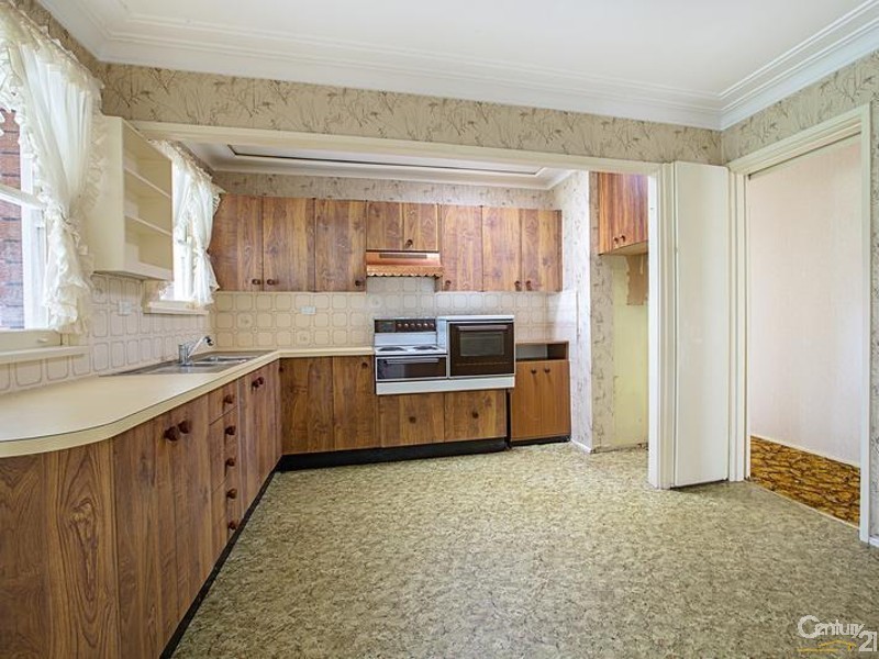 32  Reservoir Road, Mount Pritchard NSW 2170