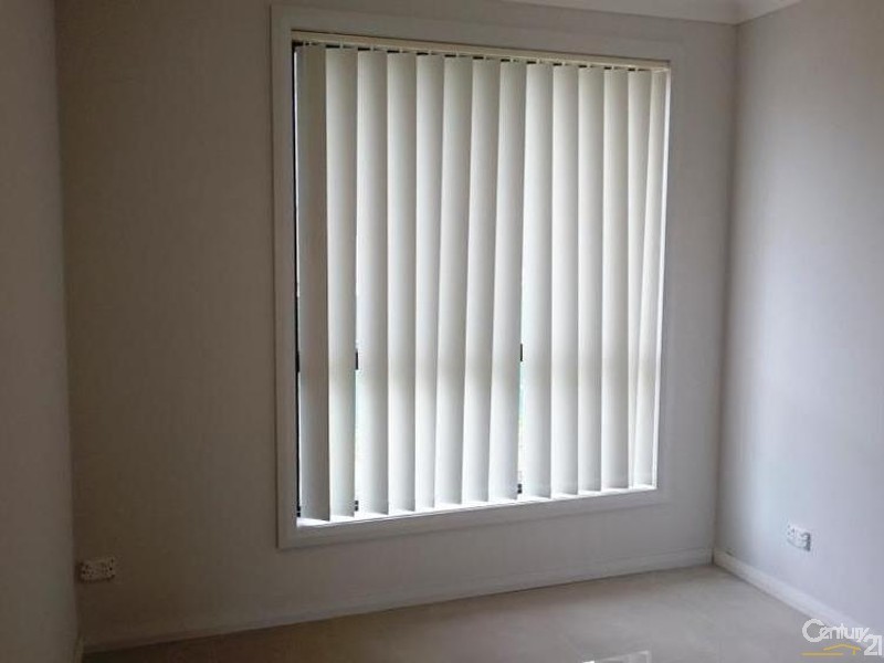 2A Myora place, Green Valley NSW 2168