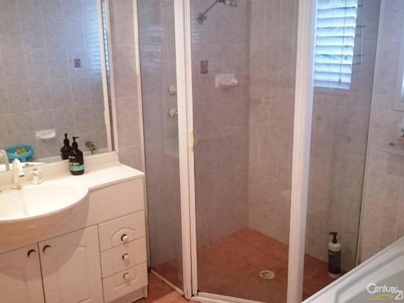 Bossley Park NSW 2176