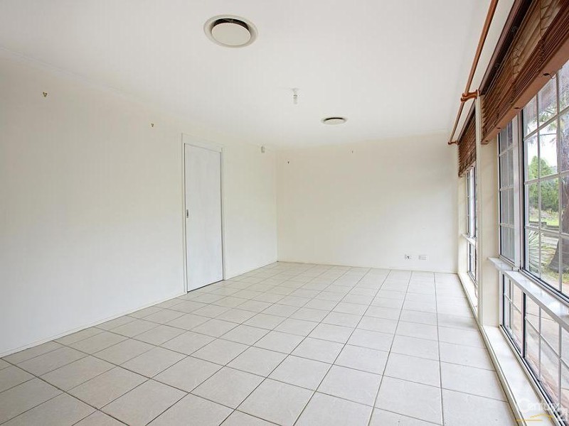 18 Kingfisher Avenue, Hinchinbrook NSW 2168