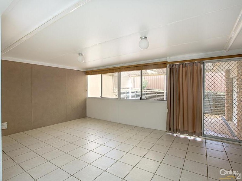 18 Kingfisher Avenue, Hinchinbrook NSW 2168