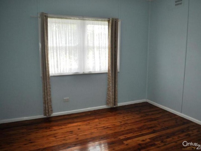 250 Ware Street, Fairfield Heights NSW 2165