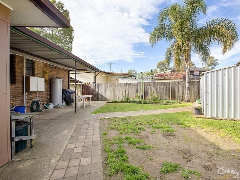 22 Bolinda Street, Busby NSW 2168