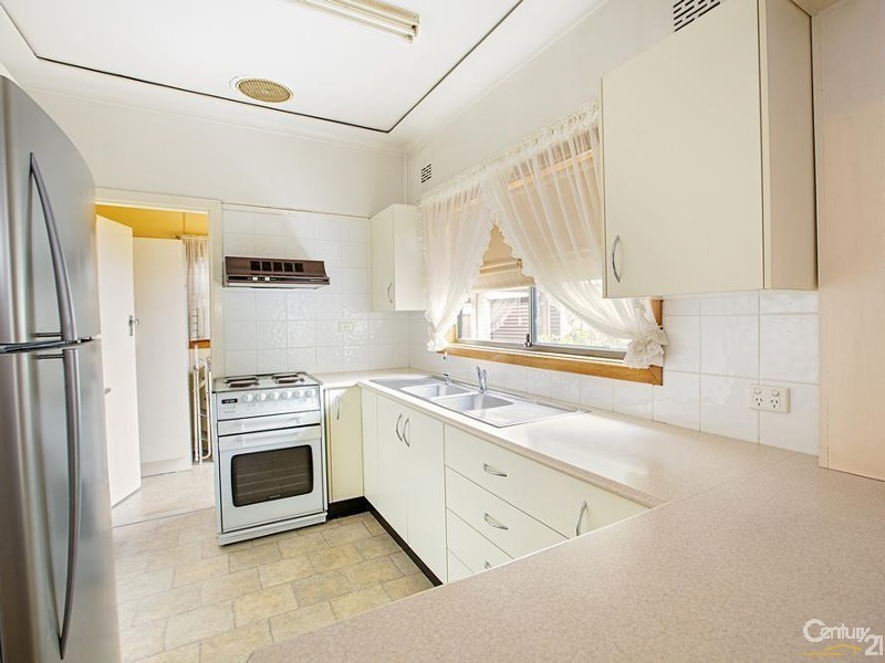 74 High Street, Cabramatta West NSW 2166