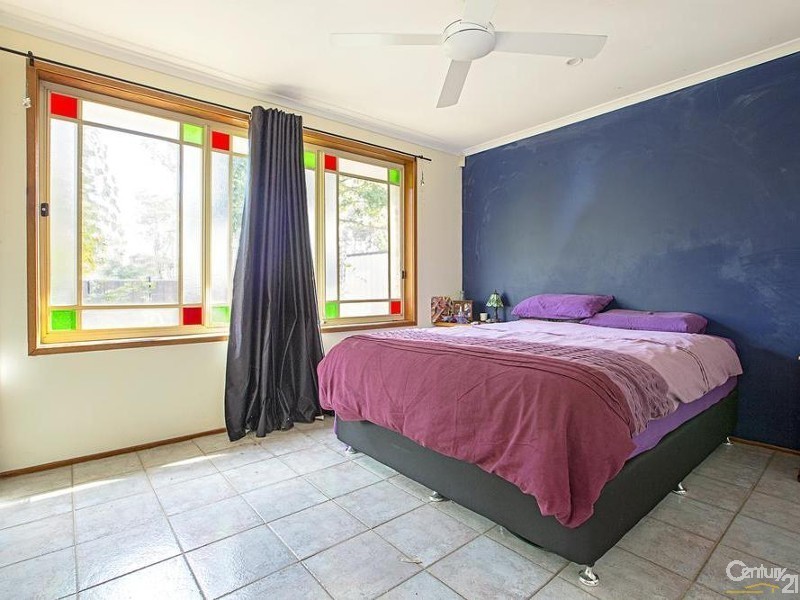 14 Brisbane Road, St Johns Park NSW 2176