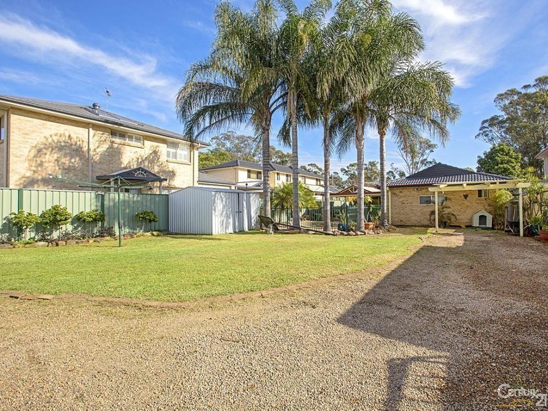 14 Brisbane Road, St Johns Park NSW 2176