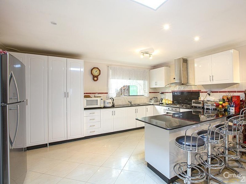 684 Smithfield Road, Edensor Park NSW 2176