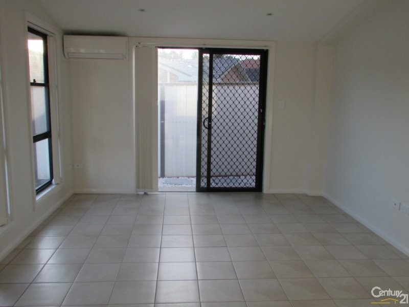 6A Darling Street, Abbotsbury NSW 2176