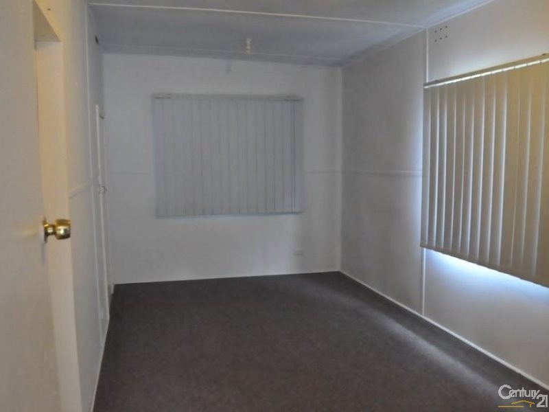 80 Brennan Street, Smithfield NSW 2164