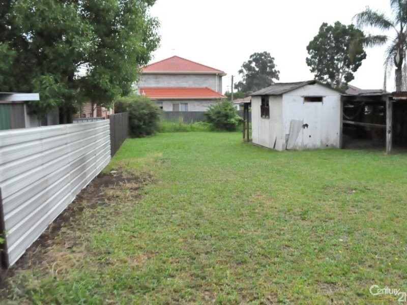 80 Brennan Street, Smithfield NSW 2164