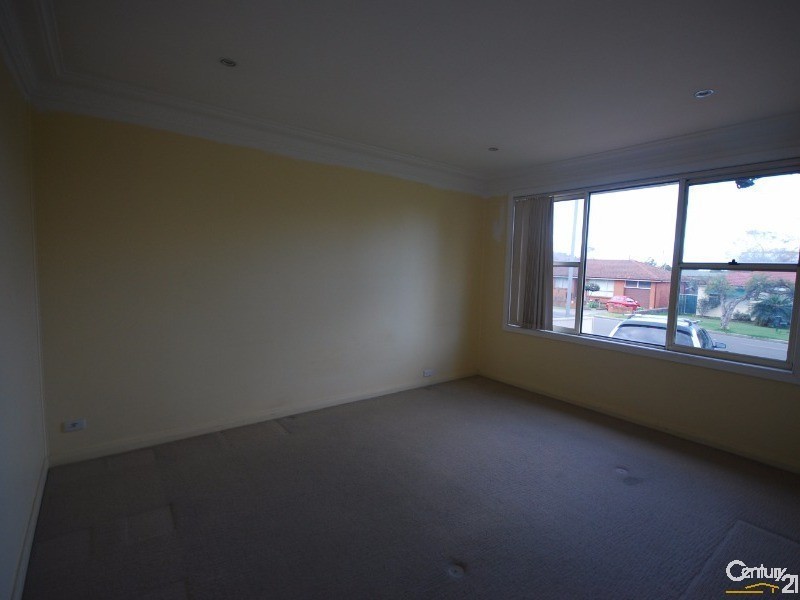 7 Waverly Street, Fairfield West NSW 2165