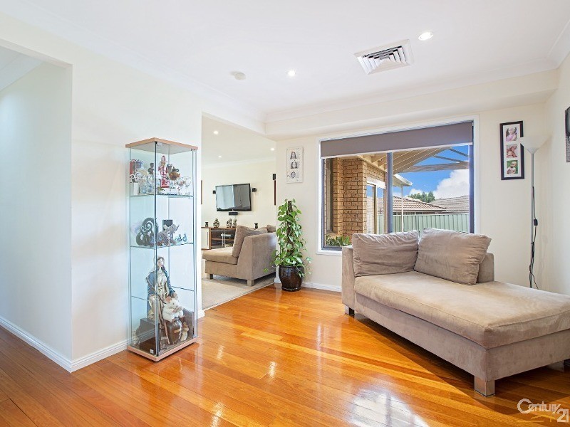 2 Mildara Place, Edensor Park NSW 2176
