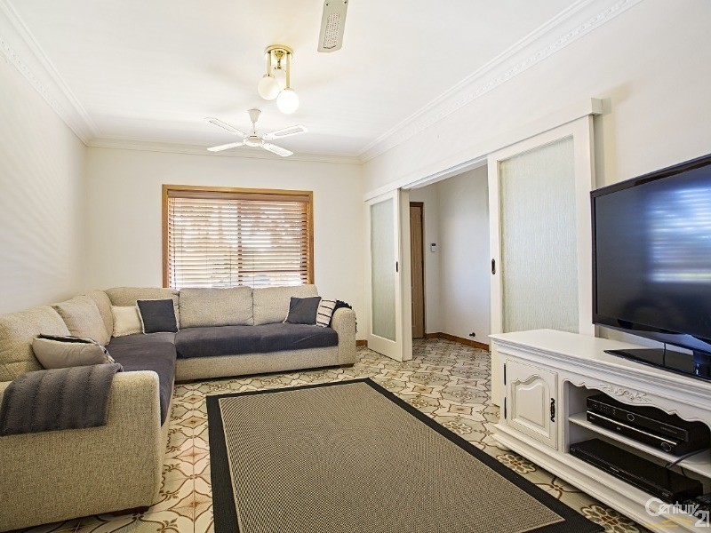 St Johns Park NSW 2176