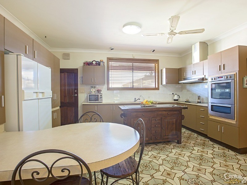 St Johns Park NSW 2176