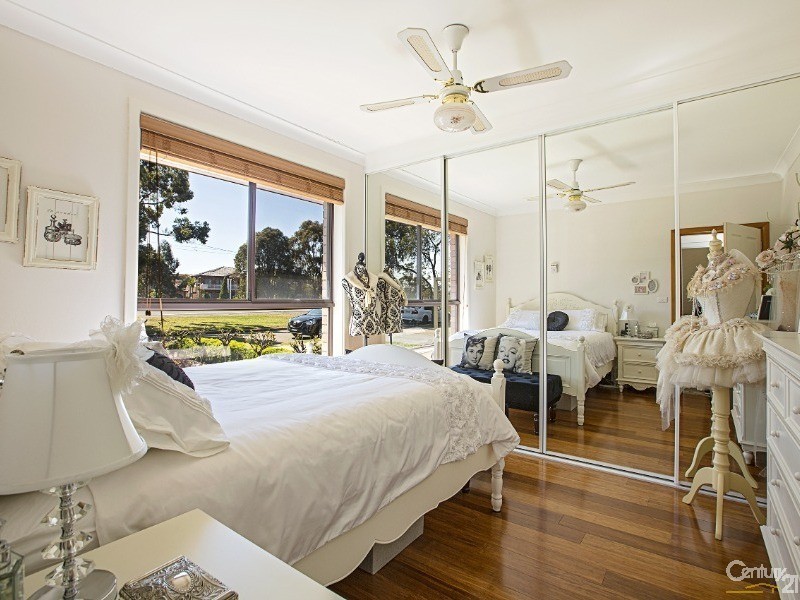 St Johns Park NSW 2176