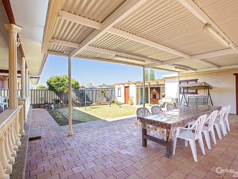 St Johns Park NSW 2176