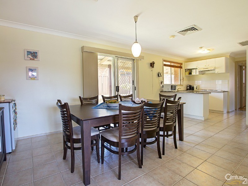 6 Bass Close, Hinchinbrook NSW 2168