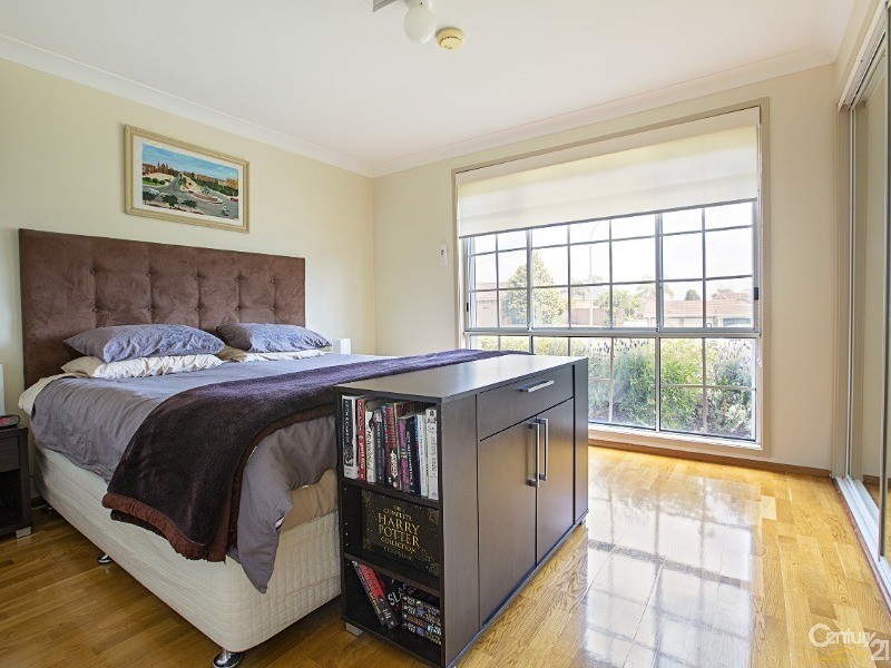 6 Bass Close, Hinchinbrook NSW 2168