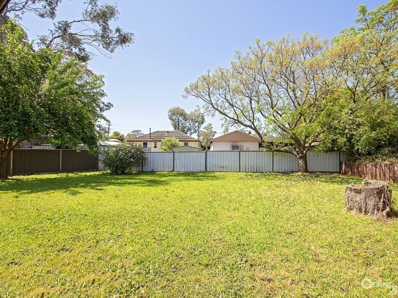 6 Leicester Place, Miller NSW 2168