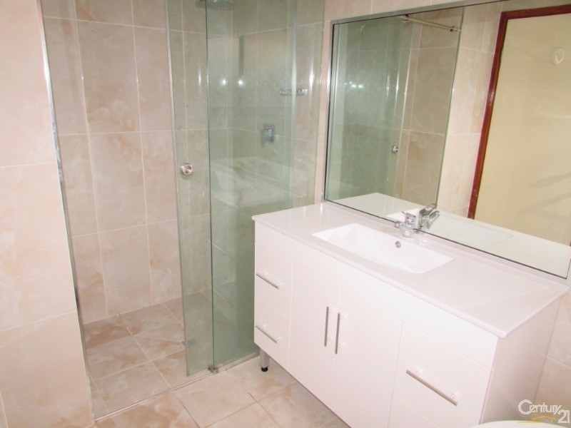 39 Brown Road, Bonnyrigg NSW 2177