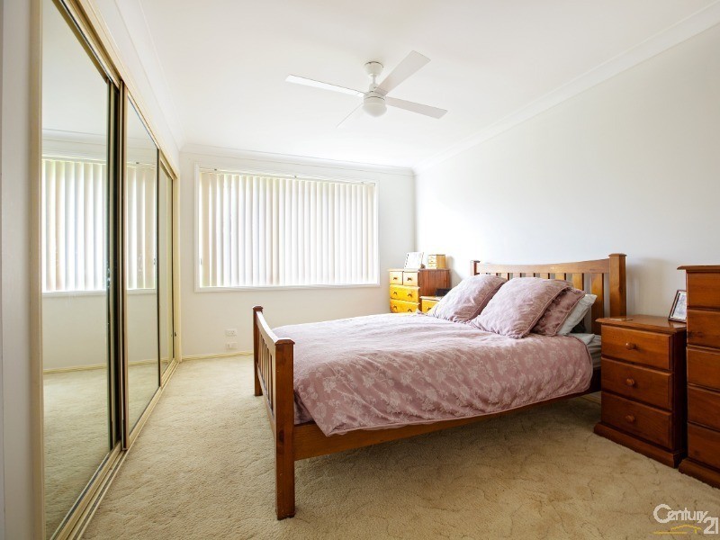 37 Currawong Road, Green Valley NSW 2168