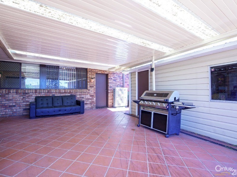 44 Glen Elgin Crescent, Edensor Park NSW 2176