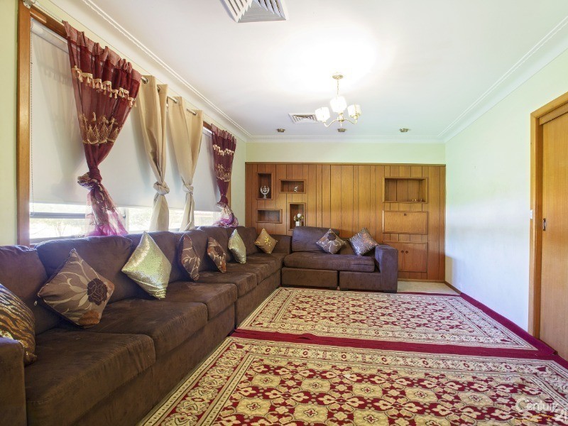 383 Elizabeth Drive, Mount Pritchard NSW 2170