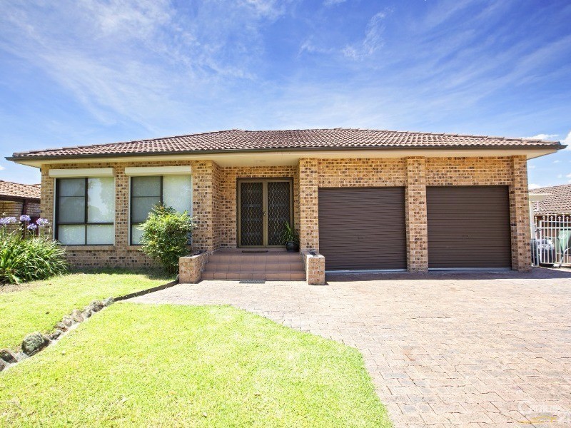 13 Natchez Crescent, Greenfield Park NSW 2176