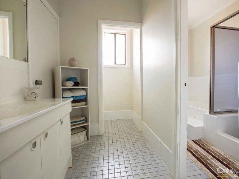 13 Natchez Crescent, Greenfield Park NSW 2176