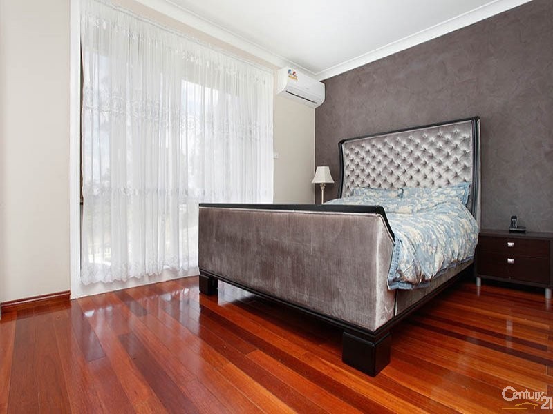 81 Kalang Road, Edensor Park NSW 2176