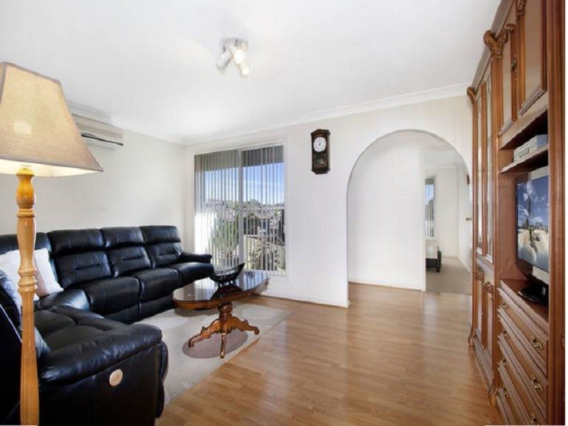 6 Bicane Close, Edensor Park NSW 2176