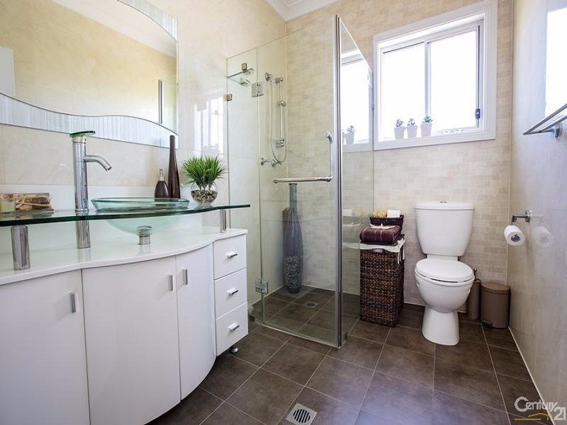 5 Nolan Place, Mount Pritchard NSW 2170