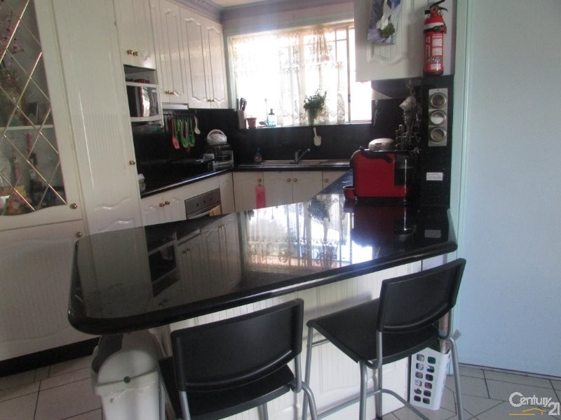 12A Roland Avenue, Liverpool NSW 2170