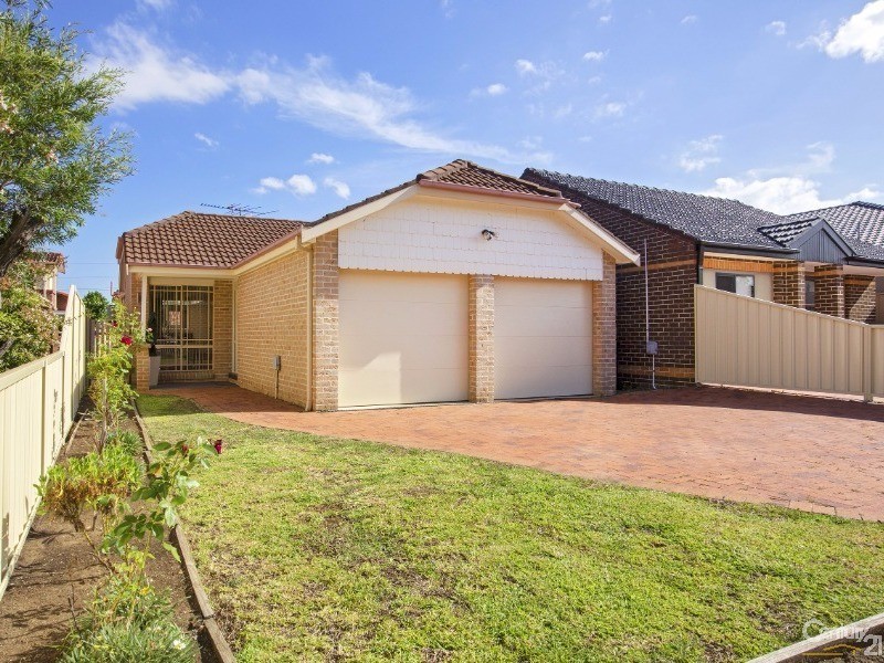 15 Murrumbidgee Street, Bossley Park NSW 2176