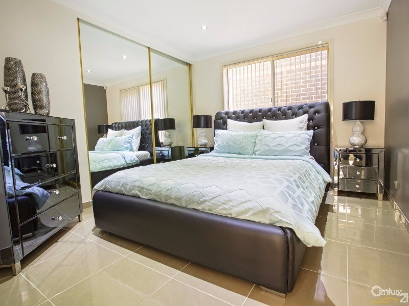 15 Murrumbidgee Street, Bossley Park NSW 2176