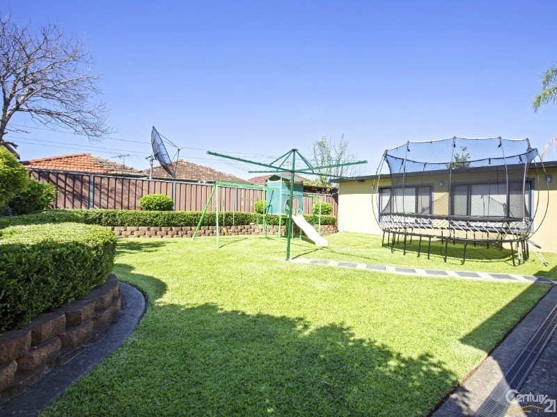 85 Whitaker Street, Guildford NSW 2161