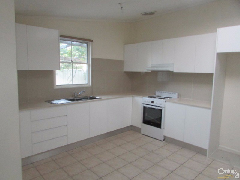 1 Boomerang Road, Edensor Park NSW 2176