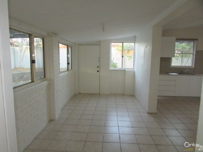 1 Boomerang Road, Edensor Park NSW 2176